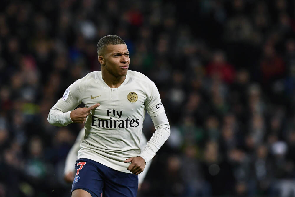 央视曝光14种冒充假奶粉品牌! 涉及哪些奶粉?